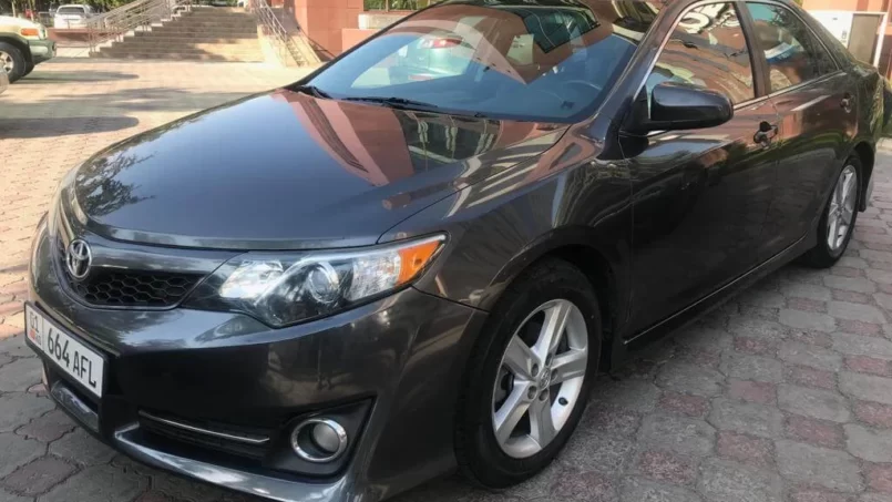 Toyota Camry 2014 — аренда от 4350 сом/сутки